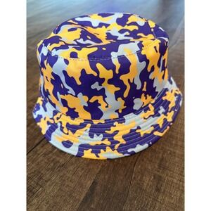 Purple camouflage reversible bucket hat